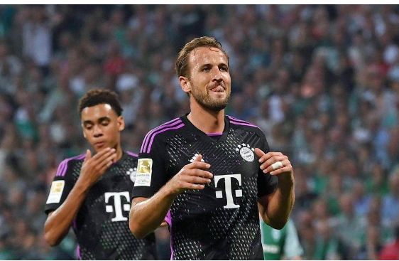 kaiyun-包含拜仁慕尼黑内部会议纪要流出——今夜主帅复盘，英超使命明确，训练强度明显提升的词条